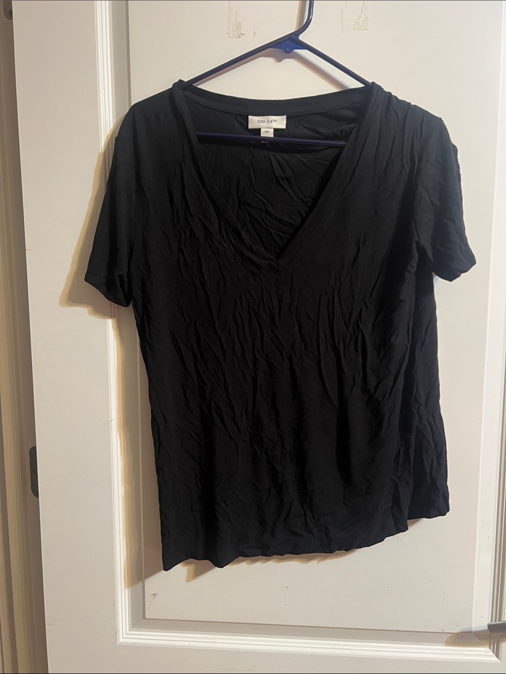 Black V-Neck Short Sleeve Women's Tee